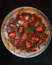 pizza-nutella-erdbeere